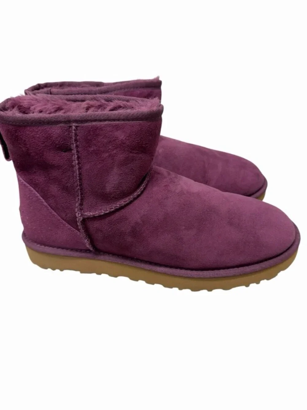 UGG new classic